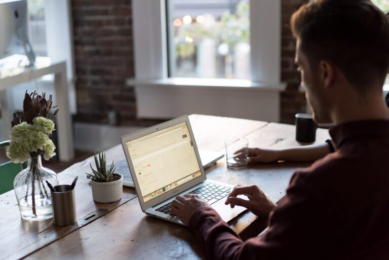 Etiquetas y Categorias en contenido para adultos
